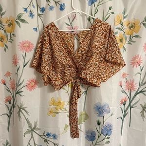 *NEW* Cropped Wrapped Shirt